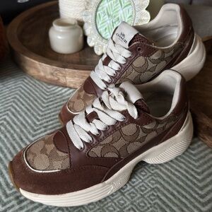 Coach Brown and Tan Lace-Up Sneakers